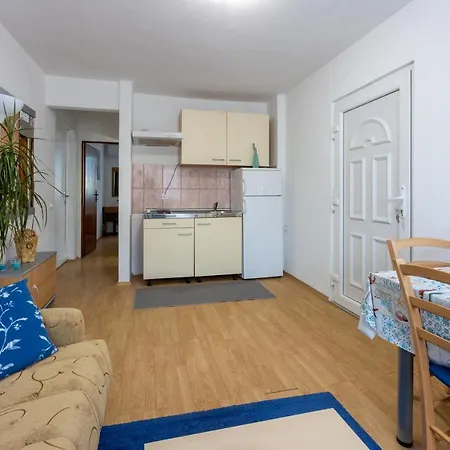 Διαμέρισμα Megi